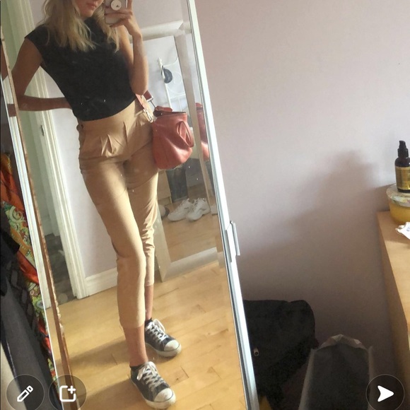 LULULEMON pants - Picture 2 of 3